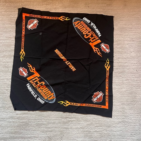 Harley-Davidson Black and Orange Tri-County Bandana - Picture 1 of 4